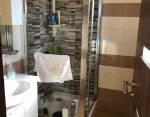 Ház 5 szobák eladó on Floresti