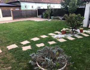 Ház 5 szobák eladó on Floresti