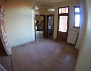 Lakás 5 szobák kiadó on Cluj-napoca, Zóna Centru