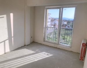 Lakás 2 szobák eladó on Floresti