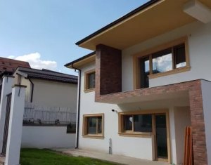 Ház 4 szobák eladó on Cluj-napoca, Zóna Manastur