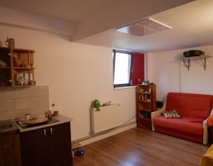 Ház 5 szobák eladó on Cluj-napoca, Zóna Andrei Muresanu