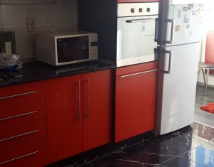 Lakás 2 szobák eladó on Floresti