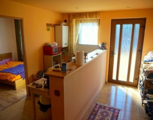 Ház 5 szobák eladó on Floresti