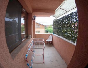 Lakás 4 szobák eladó on Cluj-napoca, Zóna Manastur