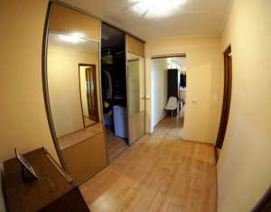 Lakás 4 szobák eladó on Cluj-napoca, Zóna Manastur