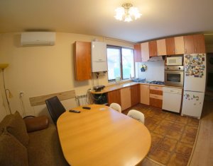 Lakás 4 szobák eladó on Cluj-napoca, Zóna Manastur