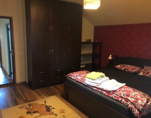 Ház 4 szobák kiadó on Floresti