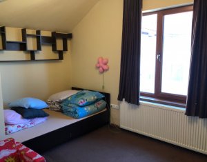 Ház 4 szobák kiadó on Floresti