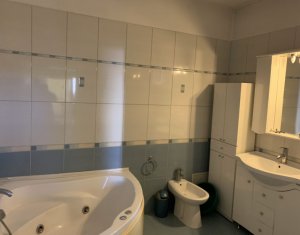 Ház 3 szobák eladó on Floresti