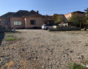 Ház 3 szobák eladó on Floresti