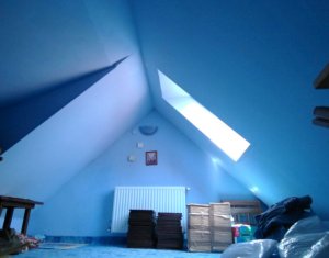 Ház 3 szobák eladó on Floresti