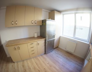 Lakás 3 szobák eladó on Cluj-napoca, Zóna Zorilor