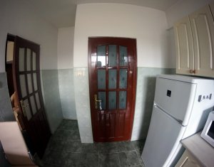 Lakás 3 szobák kiadó on Cluj-napoca, Zóna Intre Lacuri