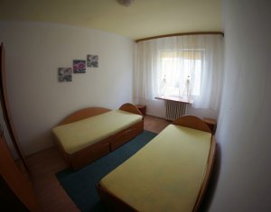Lakás 3 szobák kiadó on Cluj-napoca, Zóna Intre Lacuri
