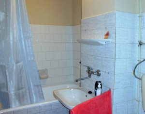 Lakás 3 szobák kiadó on Cluj-napoca, Zóna Manastur