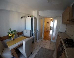 Lakás 3 szobák kiadó on Cluj-napoca, Zóna Centru