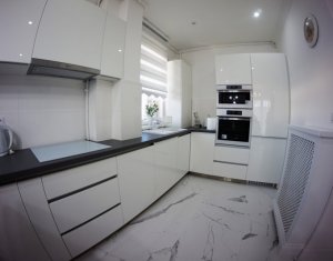 Appartement 2 chambres à louer dans Cluj-napoca, zone Centru