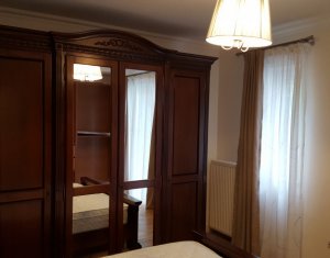 Appartement 4 chambres à louer dans Cluj-napoca, zone Andrei Muresanu