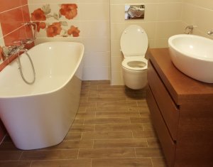 Appartement 4 chambres à louer dans Cluj-napoca, zone Andrei Muresanu