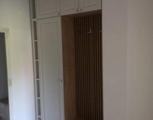 Appartement 3 chambres à louer dans Cluj-napoca, zone Centru