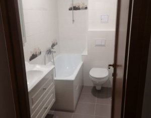 Appartement 3 chambres à louer dans Cluj-napoca, zone Centru