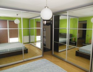 Lakás 4 szobák kiadó on Cluj-napoca, Zóna Manastur