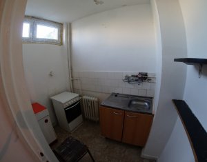 Studio à louer dans Cluj-napoca, zone Manastur