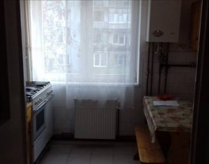 Appartement 3 chambres à louer dans Cluj-napoca, zone Gheorgheni