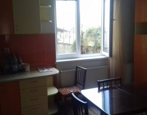 Appartement 3 chambres à louer dans Cluj-napoca, zone Centru