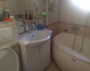 Appartement 3 chambres à louer dans Cluj-napoca, zone Marasti