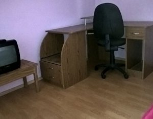 Lakás 4 szobák kiadó on Cluj-napoca, Zóna Intre Lacuri