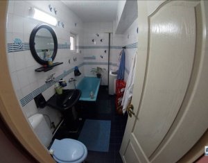 Appartement 4 chambres à louer dans Cluj-napoca, zone Zorilor