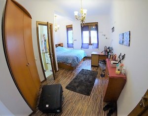 Lakás 4 szobák kiadó on Cluj-napoca, Zóna Centru