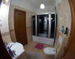 Lakás 4 szobák kiadó on Cluj-napoca, Zóna Centru