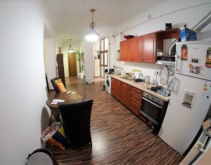 Lakás 4 szobák kiadó on Cluj-napoca, Zóna Centru