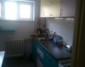 Lakás 4 szobák kiadó on Cluj-napoca, Zóna Manastur