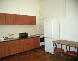 Lakás 3 szobák kiadó on Cluj-napoca, Zóna Centru