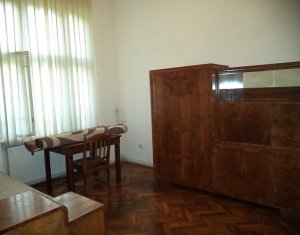 Lakás 3 szobák kiadó on Cluj-napoca, Zóna Centru