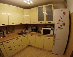 Lakás 4 szobák kiadó on Cluj-napoca, Zóna Centru