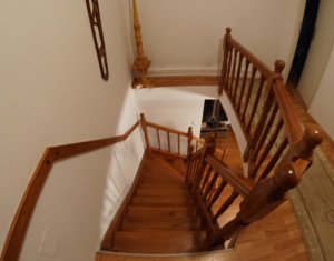 Lakás 4 szobák kiadó on Cluj-napoca, Zóna Centru