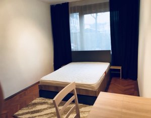 Lakás 4 szobák kiadó on Cluj-napoca, Zóna Centru