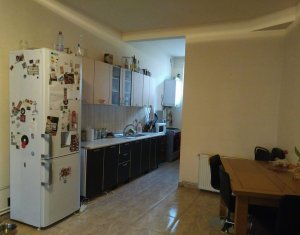 Lakás 5 szobák kiadó on Cluj-napoca, Zóna Manastur