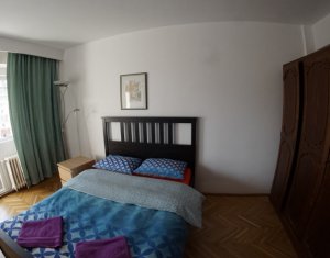Lakás 4 szobák kiadó on Cluj-napoca, Zóna Centru