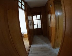 Lakás 4 szobák kiadó on Cluj-napoca, Zóna Centru