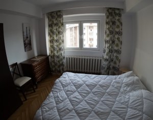 Lakás 4 szobák kiadó on Cluj-napoca, Zóna Centru