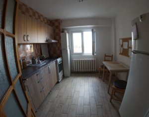 Lakás 4 szobák kiadó on Cluj-napoca, Zóna Centru