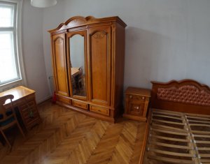 Lakás 4 szobák kiadó on Cluj-napoca, Zóna Centru