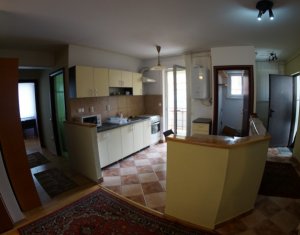 Lakás 4 szobák kiadó on Cluj-napoca, Zóna Centru