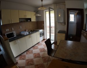 Lakás 4 szobák kiadó on Cluj-napoca, Zóna Centru